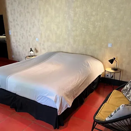 Le Belem - In The Heart Of St Martin De Re *